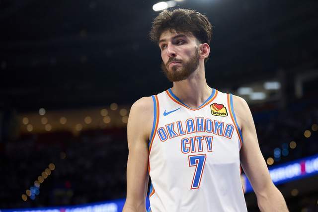 英媒：热刺也有意费耶诺德后卫汉茨科